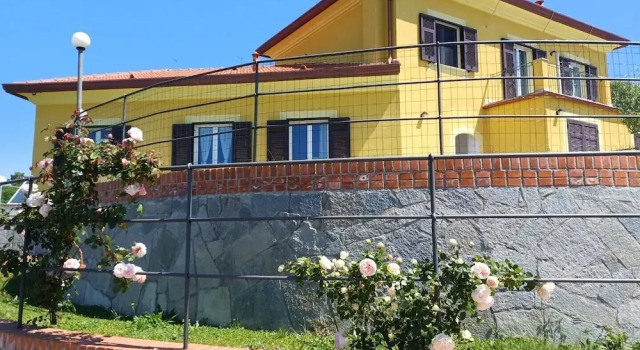 JOIVY Villa Guanna Charming Flat Garden