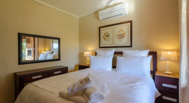 San Lameer Villa Rentals One Bedroom Standard 10425