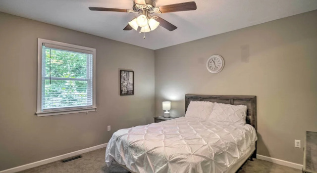 Peaceful Sevierville Home w/ Private Hot Tub!, 预订 酒店 波伊兹溪 美利坚合众国-美利堅合眾國