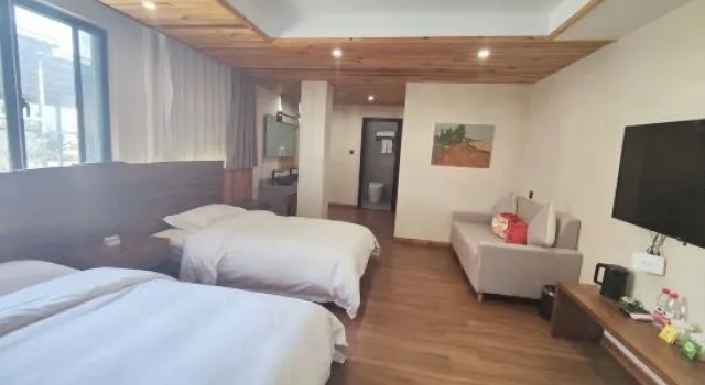 Люкс Miluo Wekoo Homestay