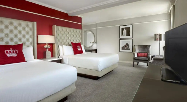 Четырёхместный номер Deluxe The Omni King Edward Hotel