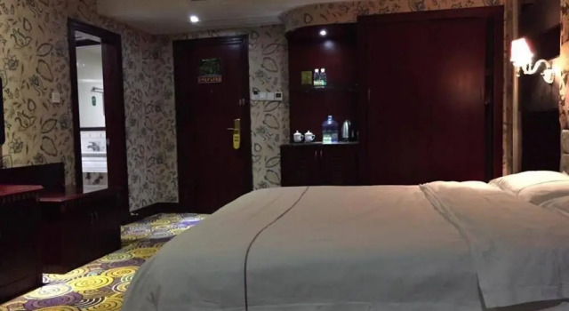 Just For You Hotel Shishi Ziyun Branch, Book Hotel Shishi Fujian