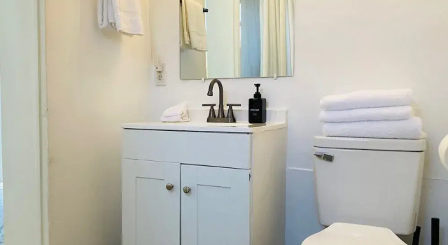 Коттедж Standard Wilton Manors Guesthouse