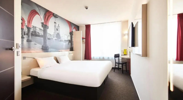 Двухместный номер Standard B&B HOTEL Krakow Centrum