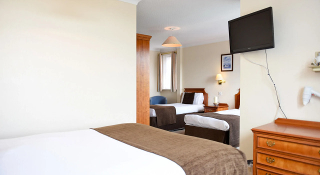 Riviera Hotel & Holiday Apartments, Varaa Huoneisto Bournemouth Dorset