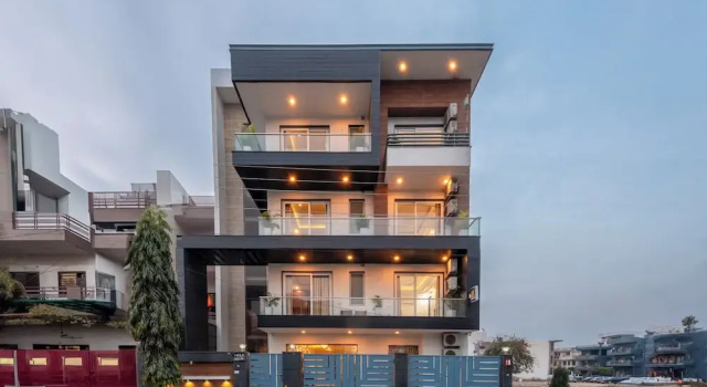 Saavi Hotel Sector- 46, Varaa Hotelli Gurgaon 