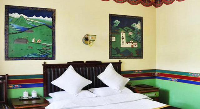 Tashi Choeta, Rezervovat Hotel Lhasa Xinjiang