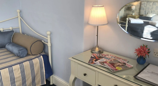 Номер Standard Devonshire House