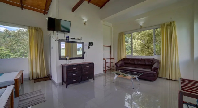 Двухместный номер Deluxe с балконом Hanthana Villa