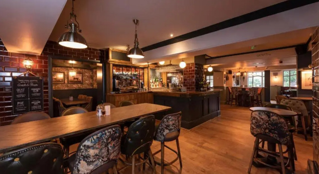 Wilmslow Lodge, Book Hotel Wilmslow Cheshire