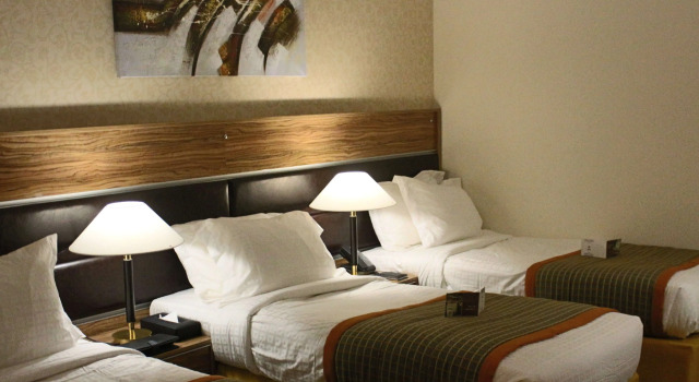 Трёхместный номер Golden Tulip Al Shakreen