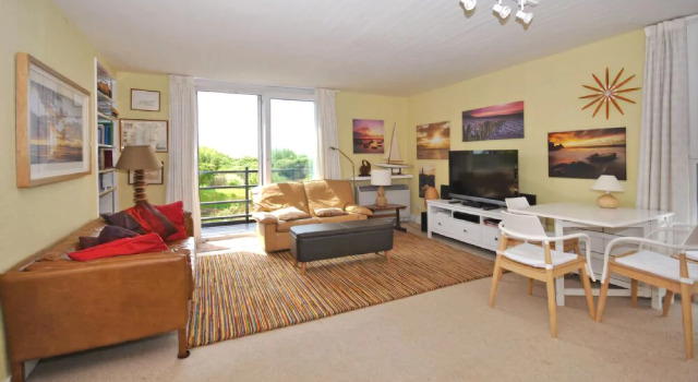 6 Avocet Quay, Emsworth, Забронировать Отель Отели Исторического графства Суссекса с парковкой, Парковка