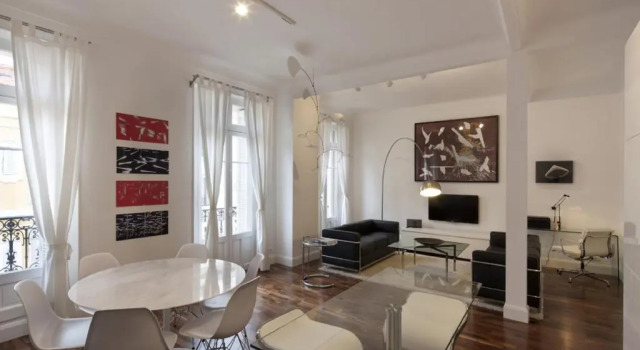 129 rue d'Antibes, Забронировать Отель La Californie Pezou Канны