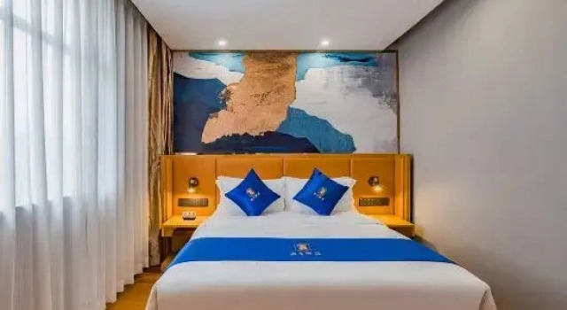 Двухместный семейный люкс Super 8 Hotel Guangzhou Xicun Metro station