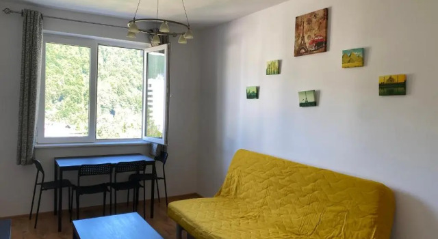 Апартаменты Extremely Quiet and Relaxing Apartment at the 4th Floor - No Elevator