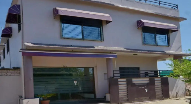 OYO 3422 Hotel Golden Berry, Забронировать Отель Отели штата Раджастхана с бассейном, Бассейн