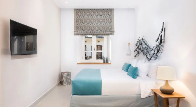 Люкс Deluxe Avra Apartments Venetian Harbour