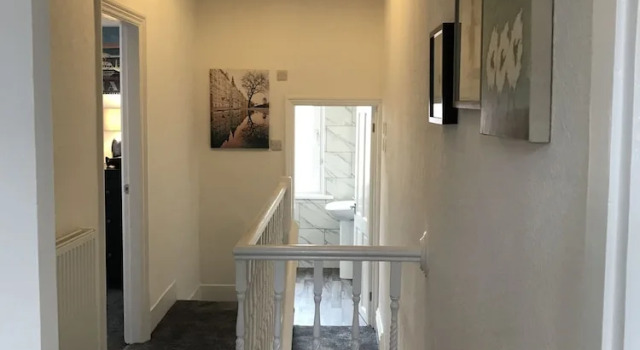 Коттедж Comfort Bright Spacious 3-bed With Office & Patio, Preston