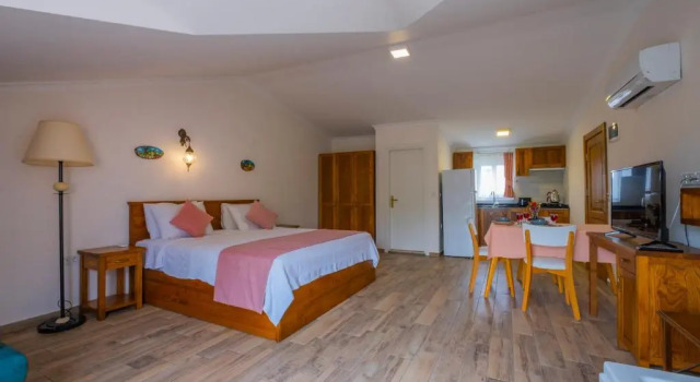 Студия Infinity Lily Apartments