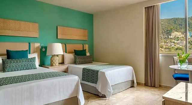 Номер Standard с балконом и с красивым видом из окна Grand Hotel Acapulco