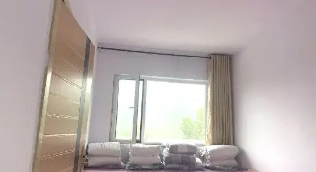 Кровать в общем номере Ibis Shanghai Songjiang University Town Wencheng Road