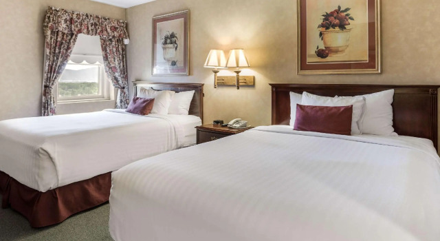 Четырёхместный номер Standard Traditions Hotel & Spa Johnson City - Binghamton, an Ascend Collection Hotel