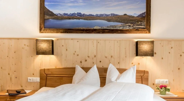 Alpengasthof Zollwirt, Rezerwuj Hotel Hotele w Tyrol z parkingiem, Parking