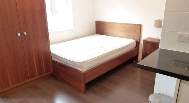 SS Property Hub - City of London Studio Apartment 17, Varaa Huoneisto Asunnot kohteessa Merseyside, Huoneisto