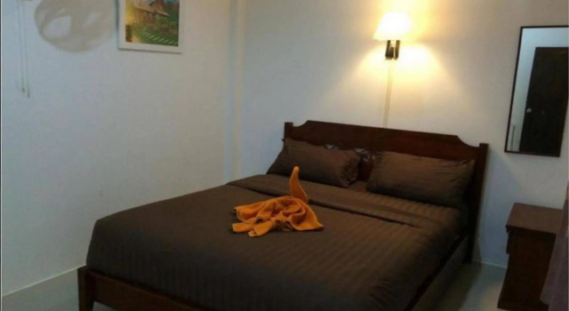 Labella samet guesthouse, Забронировать Отель Отели Ко Самет с парковкой, рядом с Пляж Ао Прао, Парковка