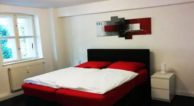 Halbe Treppe, Book Hotel Potsdam Brandenburg