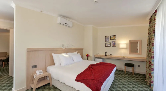 Трёхместный номер Standard с балконом и с видом на горы Sagalassos Lodge & Spa Hotel