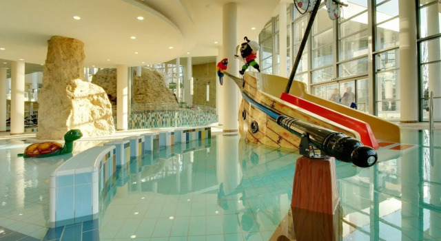 Wellness Hotel Gyula, Prenota Hotel Gyula 