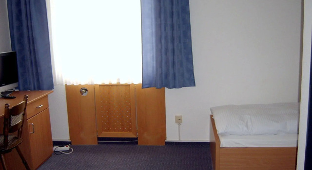 Hotel Bürgerhaus, Book Hotel Steinbach im Taunus Taunus