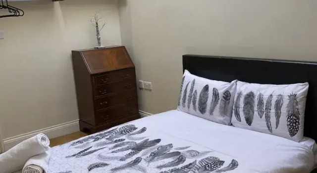 Spacious 3-bed Apartment in Central London, Varaa Huoneisto Asunnot kohteessa Merseyside, Huoneisto