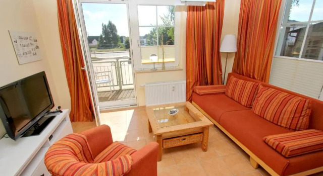 Strandvilla Böck FeWo 10 strandnah, Balkon, Meerblick, Забронировать Отель Глове Рюген, рядом с Hauptstrand Glowe