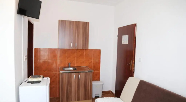 Апартаменты с балконом Apartments Armini