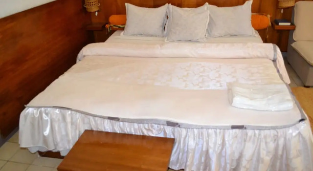 Deluxe Dvoulůžkový s manželskou postelí pokoj Hotel Framotel Kribi