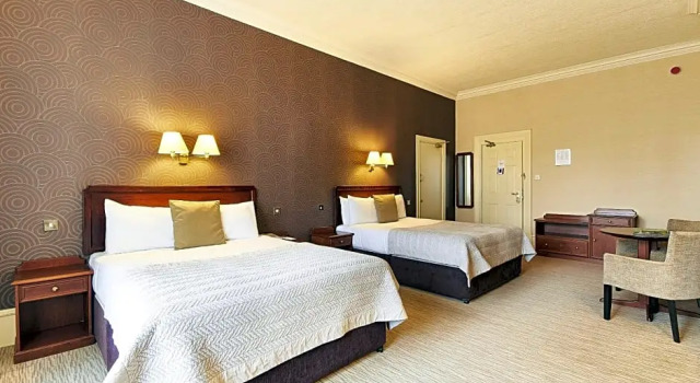 Четырёхместный номер Executive Midland Hotel Bradford