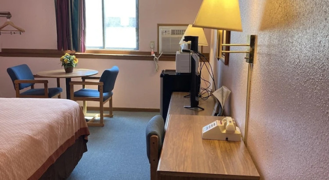 Camera doppia Luxury con vista sul campo da golf Executive Inn