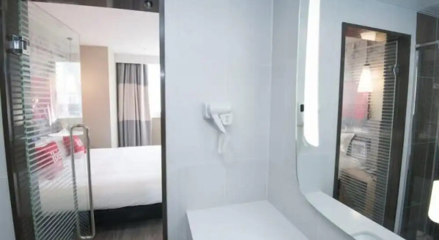 Семейный номер Standard ibis Luoyang Baolong Square Hotel
