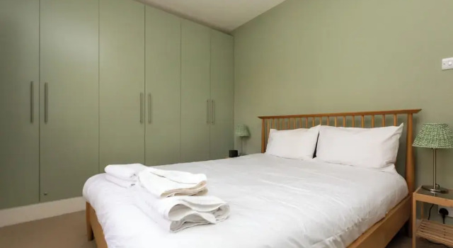 Beautiful & Cosy 2BD House - Southwark