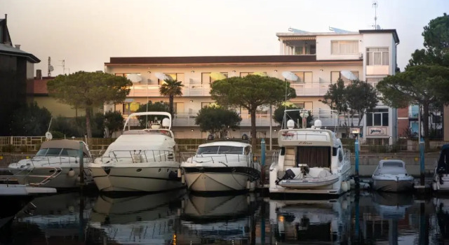 Апартаменты с видом на море Yachting residence