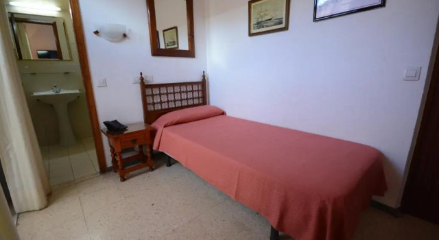 Одноместный номер Standard Hotel Valencia