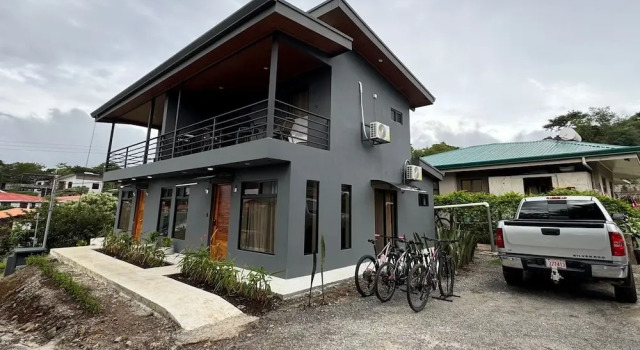 Monstera Apartments Monteverde