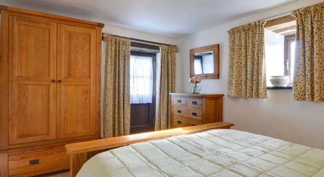 Picturesque Holiday Home in Bwlch-y-groes With Garden, Reservar Hotel Llanfyrnach Glamorgan