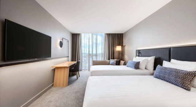 Vibe Hotel Hobart, Забронировать Отель Хобарт Hobart Surrounds, рядом с St Peter's Lutheran Church