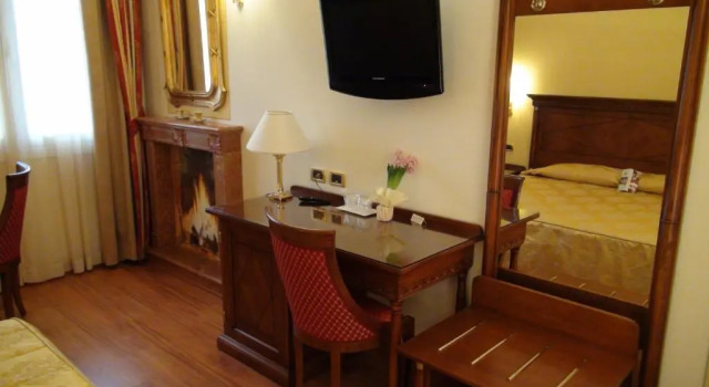 Трёхместный номер Standard Hotel La Campagnola 1926