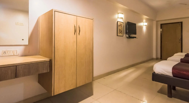 Vista Vashi Inn, Забронировать Отель Недорогие отели штата Махараштры, недорого
