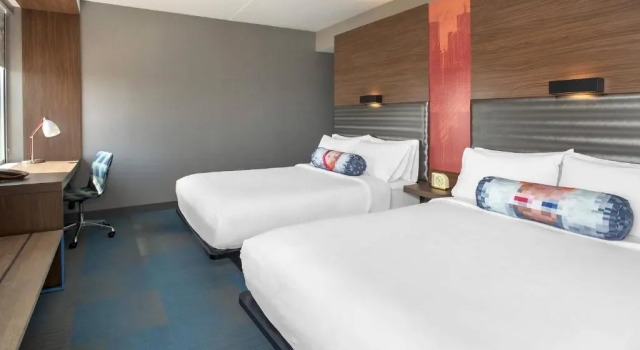 Четырёхместный номер Standard Aloft by Marriott Buffalo Airport