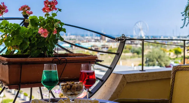 Номер Standard Hotel River fronte mare con piscina
